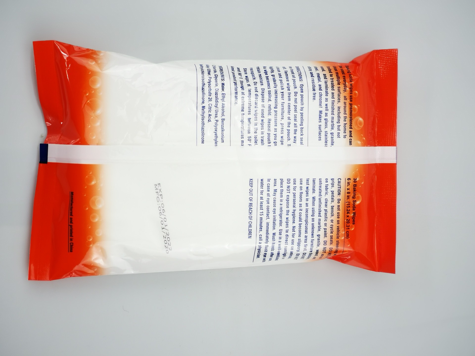 Sanitary ware cleaning wipes